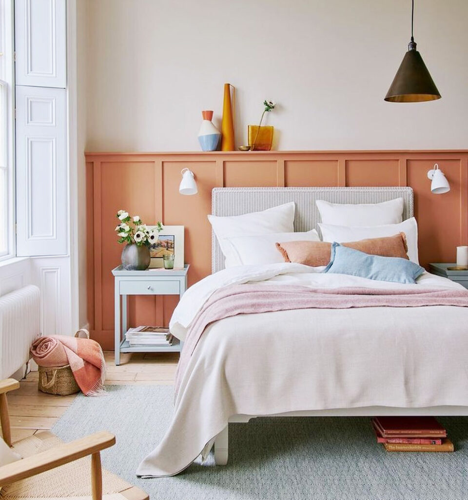 Come decorare la parete dietro al letto: 10 idee spiegate facili